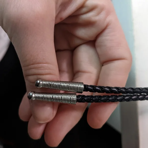 Vintage Cowboy Turquoise Bolo - Picture 4 of 6